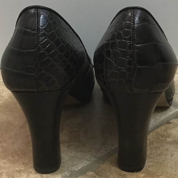 LOFT Crocodile High Heeled Loafer Style Shoes NWOT - Picture 5 of 7